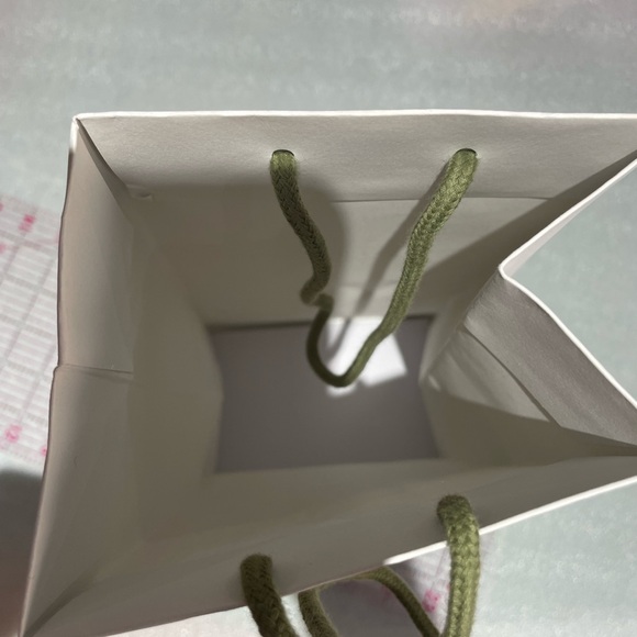 Authentic Gift Bag - Picture 9 of 9